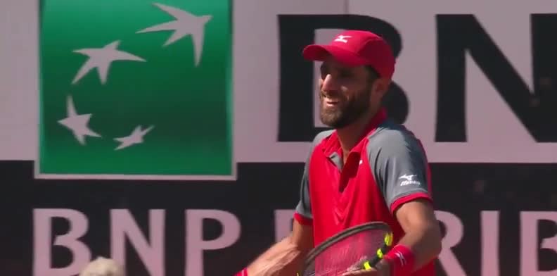 El insólito “no golpe” de tenista colombiano en el Masters de Roma