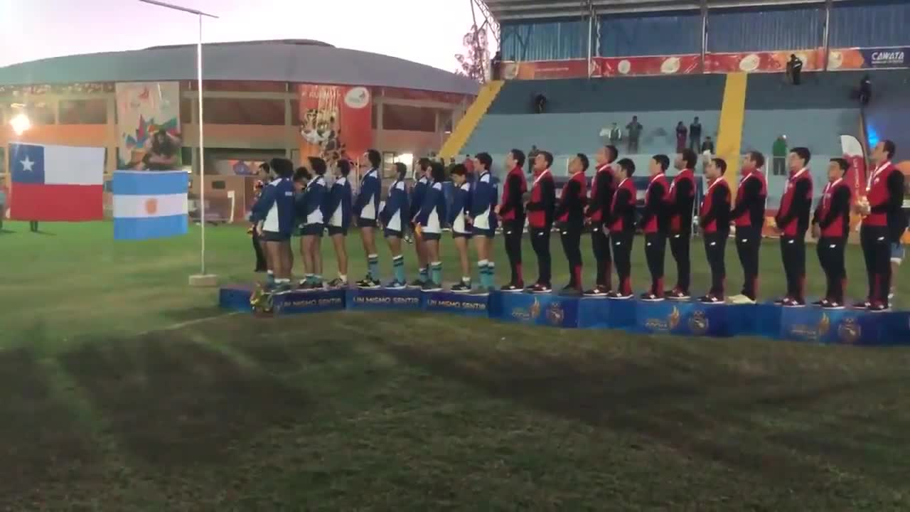 Estrofa de los “valientes soldados” sonó durante entonación del Himno Nacional en Cochabamba 2018