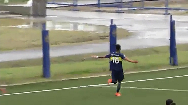 Juvenil chileno de Boca Juniors fue el héroe del Superclásico de las divisiones menores
