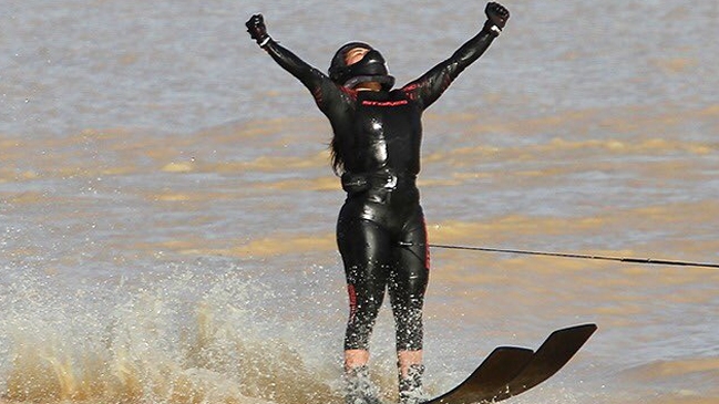 Rodrigo Miranda y Valentina González sumaron dos oros en el esquí náutico de Cochabamba 2018
