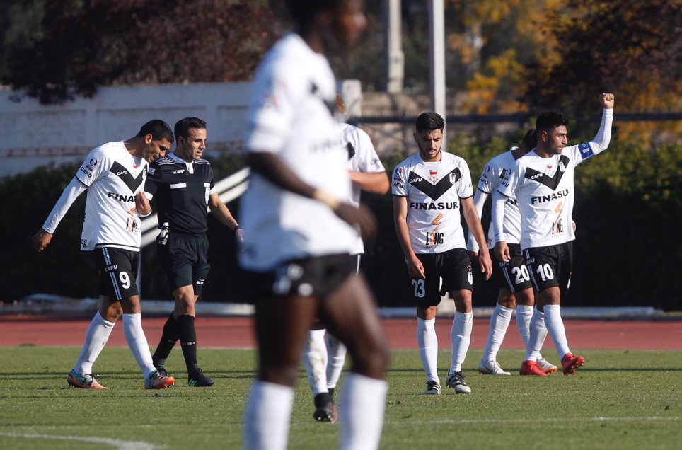 Santiago Morning se acercó al liderato de la Primera B tras derrotar a Cobresal