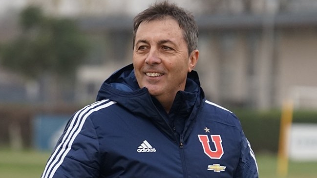 ¡Necesitamos tipos ganadores!: La arenga de Kudelka en su primer entrenamiento con la U