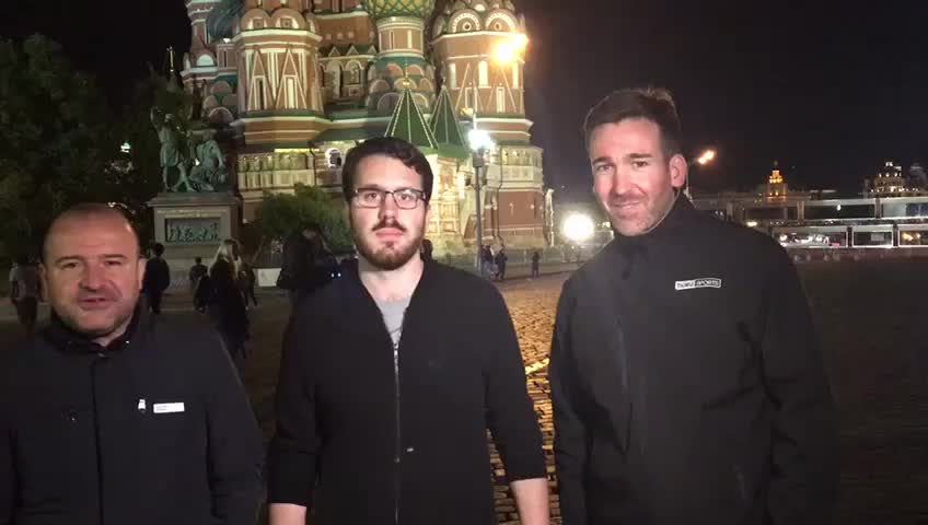 Al Aire Libre en Cooperativa palpita la Copa del Mundo desde la Plaza Roja