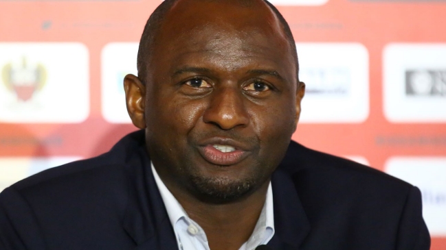Patrick Vieira será entrenador del equipo francés OGC Niza