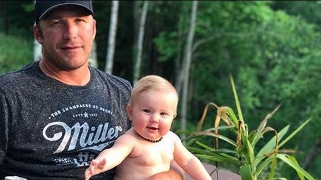 Campeón olímpico de esquí perdió a su hija de 19 meses