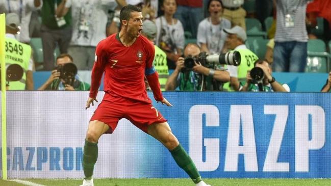 Cristiano Ronaldo empató en la agonía mediante tiro libre para Portugal ante España