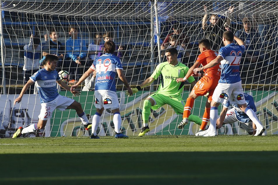 Cobreloa dio el batacazo en Copa Chile tras eliminar al favorito Universidad Católica