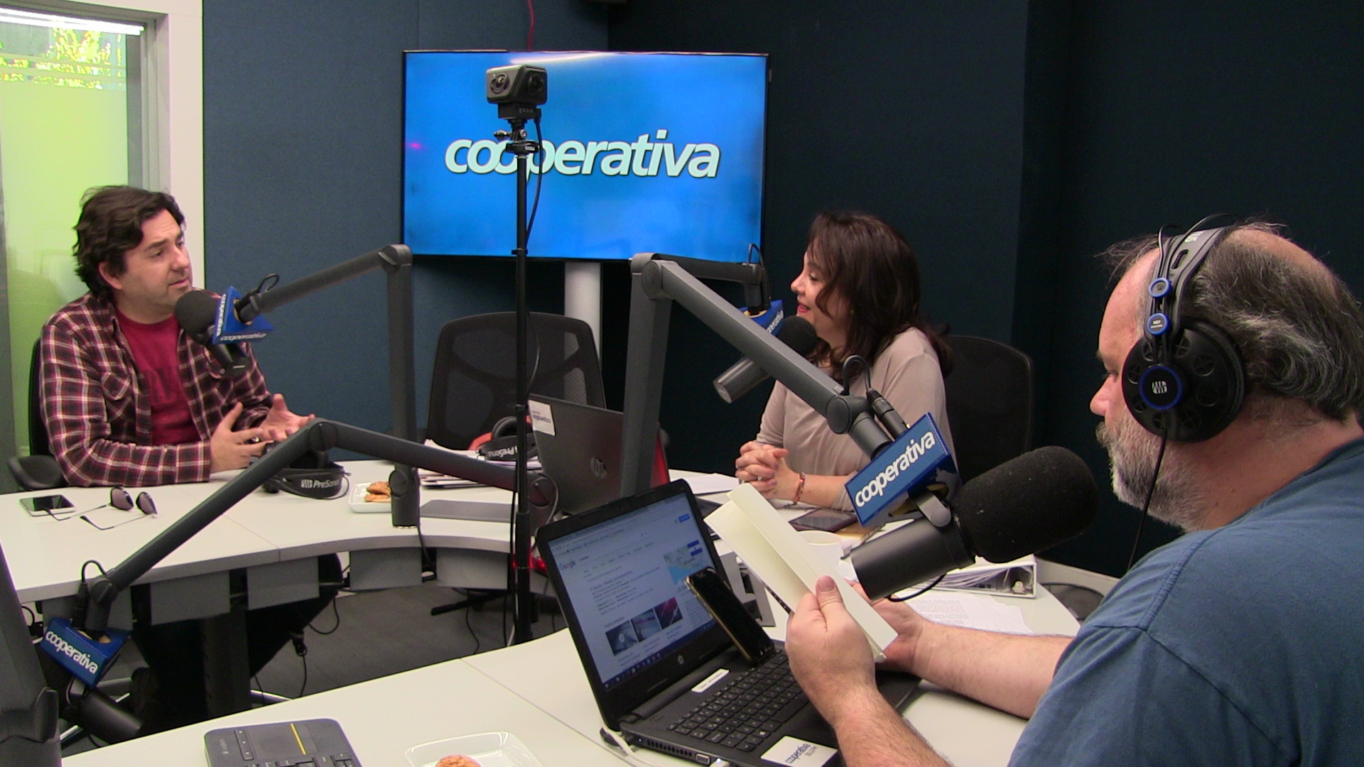 “Héroes: Barro, sudor y lágrimas en 15 historias olvidadas del fútbol chileno”, el nuevo libro de Cristián Arcos