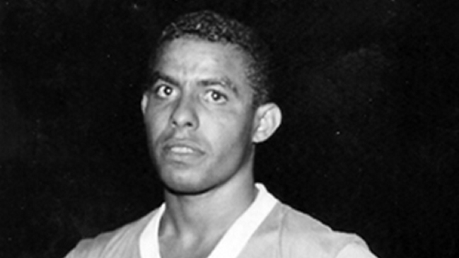 “Kiosquito del Maestro”: Canhoteiro, el ídolo de Pelé que prefirió la noche a triunfar