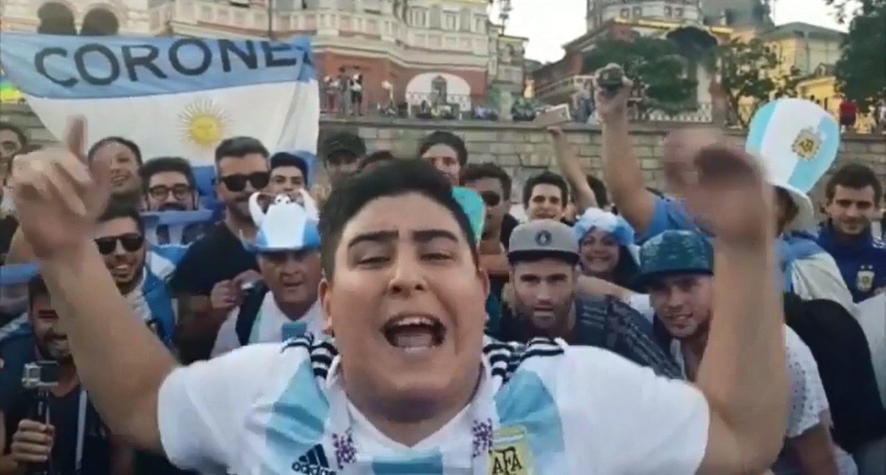 Hinchas argentinos se tomaron revancha y le dedicaron “cantito” a Alemania