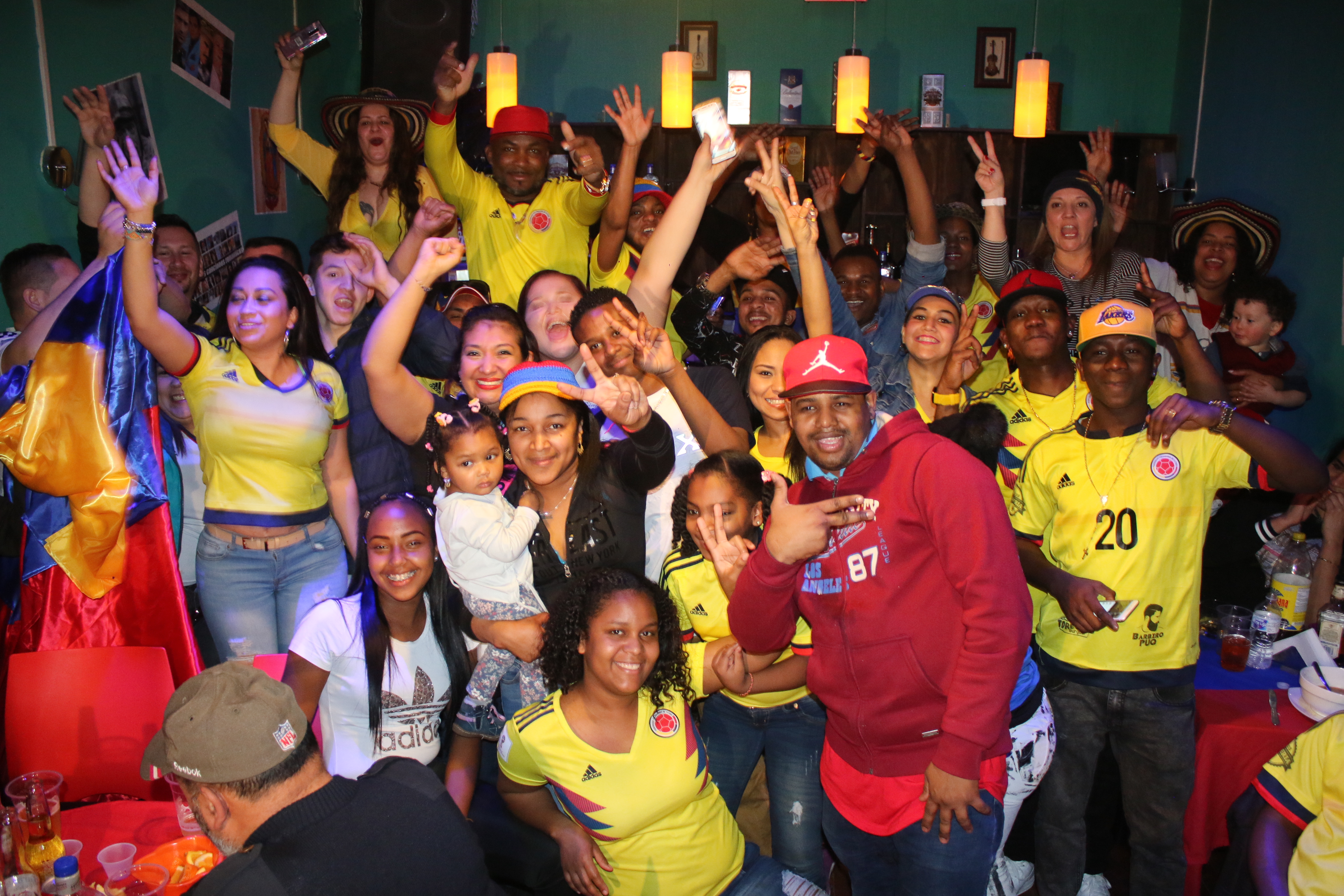 Punta Arenas: Colombianos celebraron triunfo de su selección en el mundial de Rusia