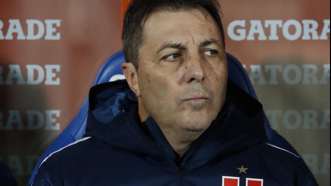 Frank Kudelka tras ajustado triunfo de la U sobre Colchagua: “Con el nombre no le ganas a nadie”