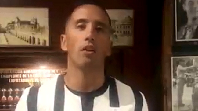 Lucas Barrios: Estoy muy feliz por volver a Colo Colo