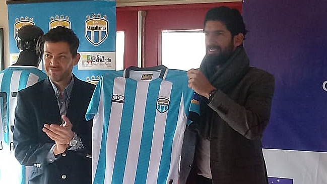 Sebastián Abreu fue presentado en Magallanes: Tengo que cuidar mi presente al máximo