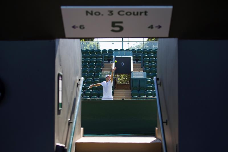 Roger Federer recibió la alegre “visita” de sus hijos en el entrenamiento en Wimbledon