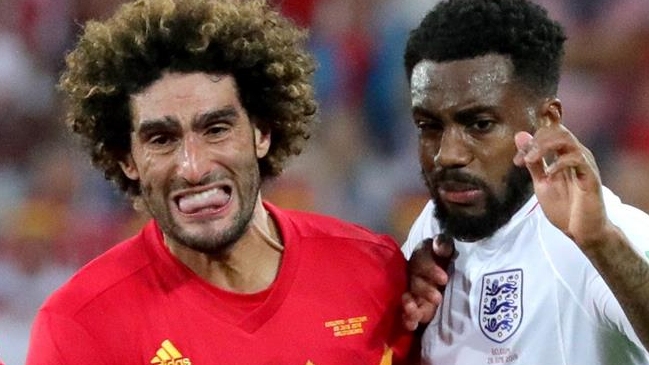 Marouane Fellaini renovó por dos años con Manchester United