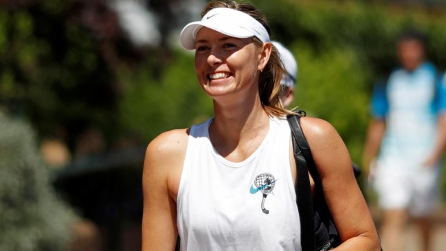 La celebración de Maria Sharapova con el paso de Rusia a cuartos de final del Mundial