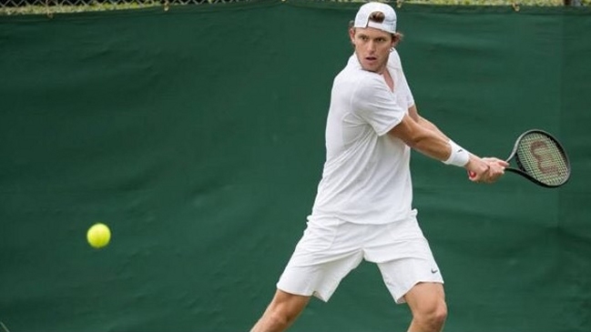 Nicolás Jarry se impuso ante Filip Krajinovic en Wimbledon y consiguió su primer triunfo en un Grand Slam