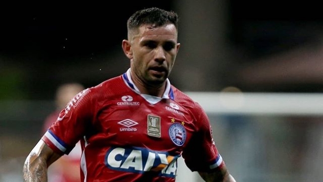 Bahía reconoció interés de “otro club” por Eugenio Mena