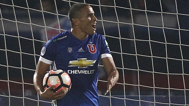 Leandro Benegas consiguió la primera ventaja de la U ante Huachipato con una zurda letal