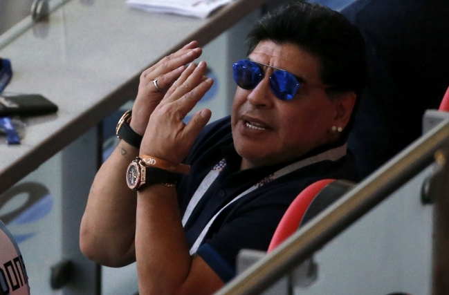 Maradona vuelve a preocupar por su estado de salud