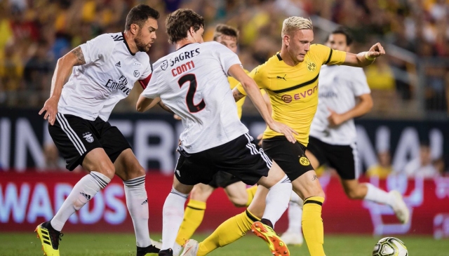 Benfica con Nicolás Castillo superó en penales a Borussia Dortmund