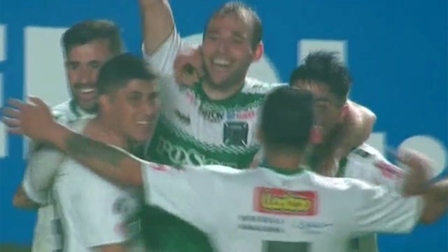 Mathías Riquero remeció el Nuevo Gasómetro y puso en ventaja a Deportes Temuco frente a San Lorenzo