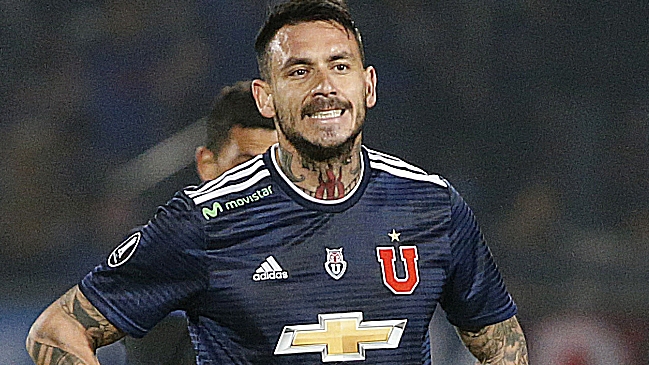 Mauricio Pinilla maneja oferta de Colón de Santa Fe