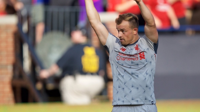 Xherdan Shaqiri se lució con golazo de tijera en goleada de Liverpool a Manchester Utd de Alexis