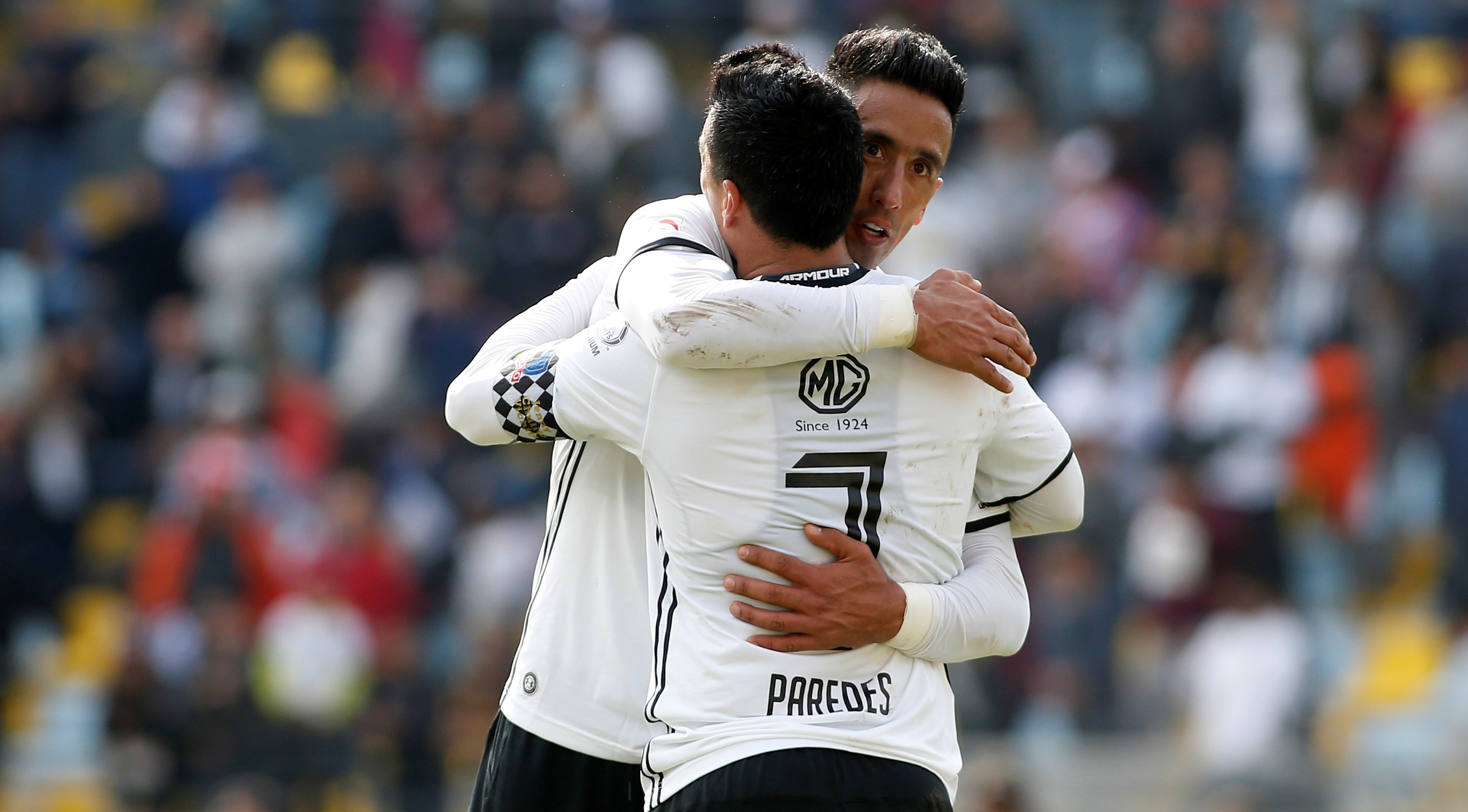 Colo Colo recibe a Curicó Unido con la misión de acercarse a los líderes del Campeonato Nacional