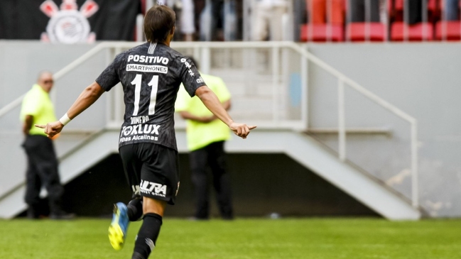 ¡Mete miedo! Corinthians goleó en su visita a Vasco da Gama y mira de reojo a Colo Colo