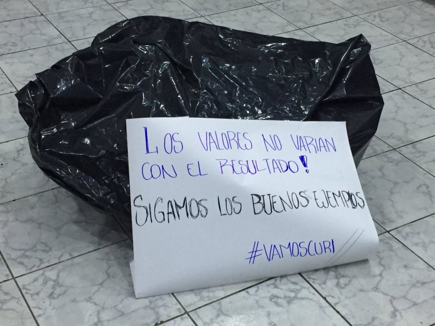 Curicó siguió el ejemplo, dejó impecable su camarín en el Monumental y un especial mensaje