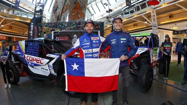 Ignacio Casale y “Chaleco” López ya tiene sus vehículos para el Dakar