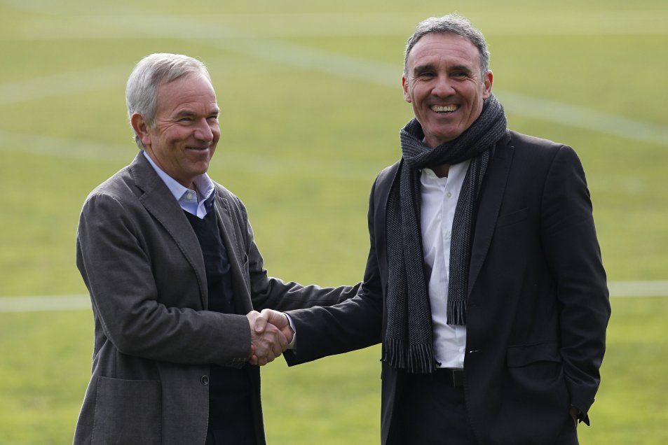 El primer día de Marcelo Espina como director deportivo de Colo Colo