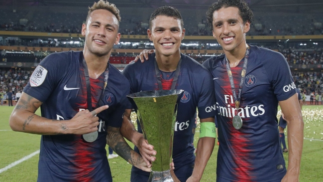 La espectacular ovación que recibió Neymar en su regreso a las canchas