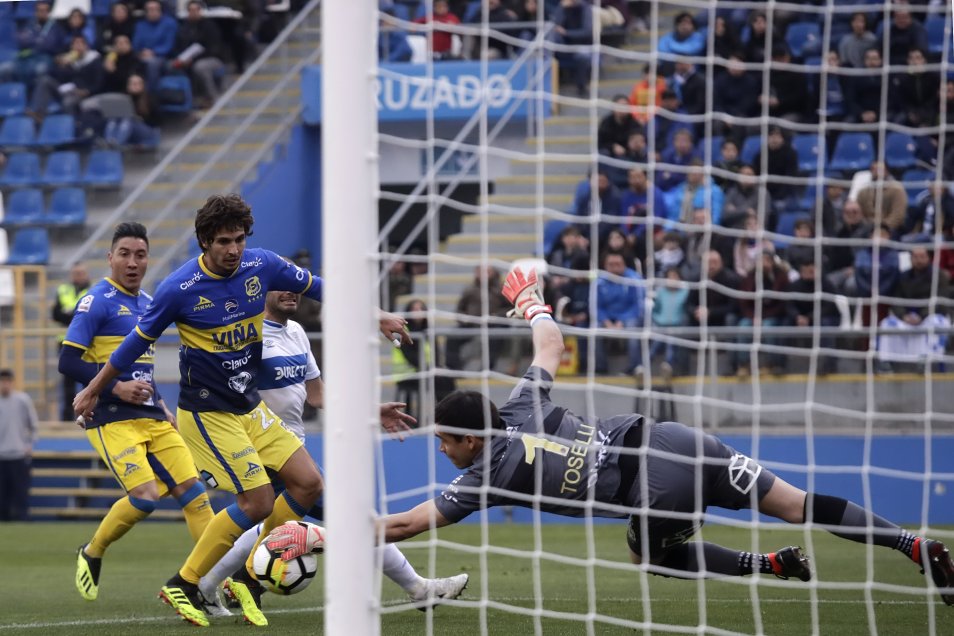 El agridulce retorno de Christopher Toselli a San Carlos de Apoquindo