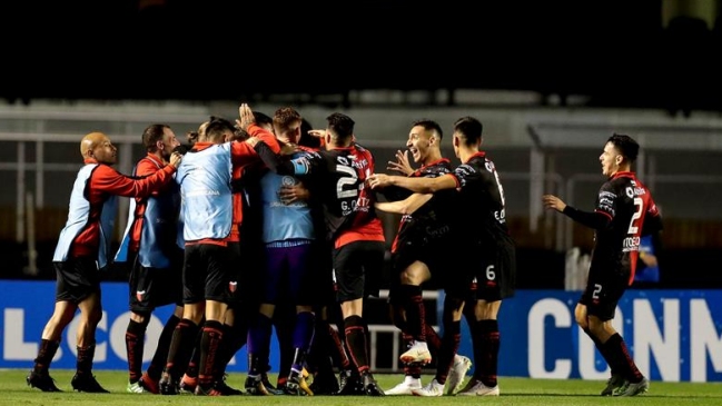 Colón eliminó en los penales a Sao Paulo y se instaló en octavos en Copa Sudamericana