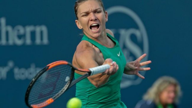 Halep alcanzó las semifinales de Cincinnati con un inapelable triunfo ante Tsurenko