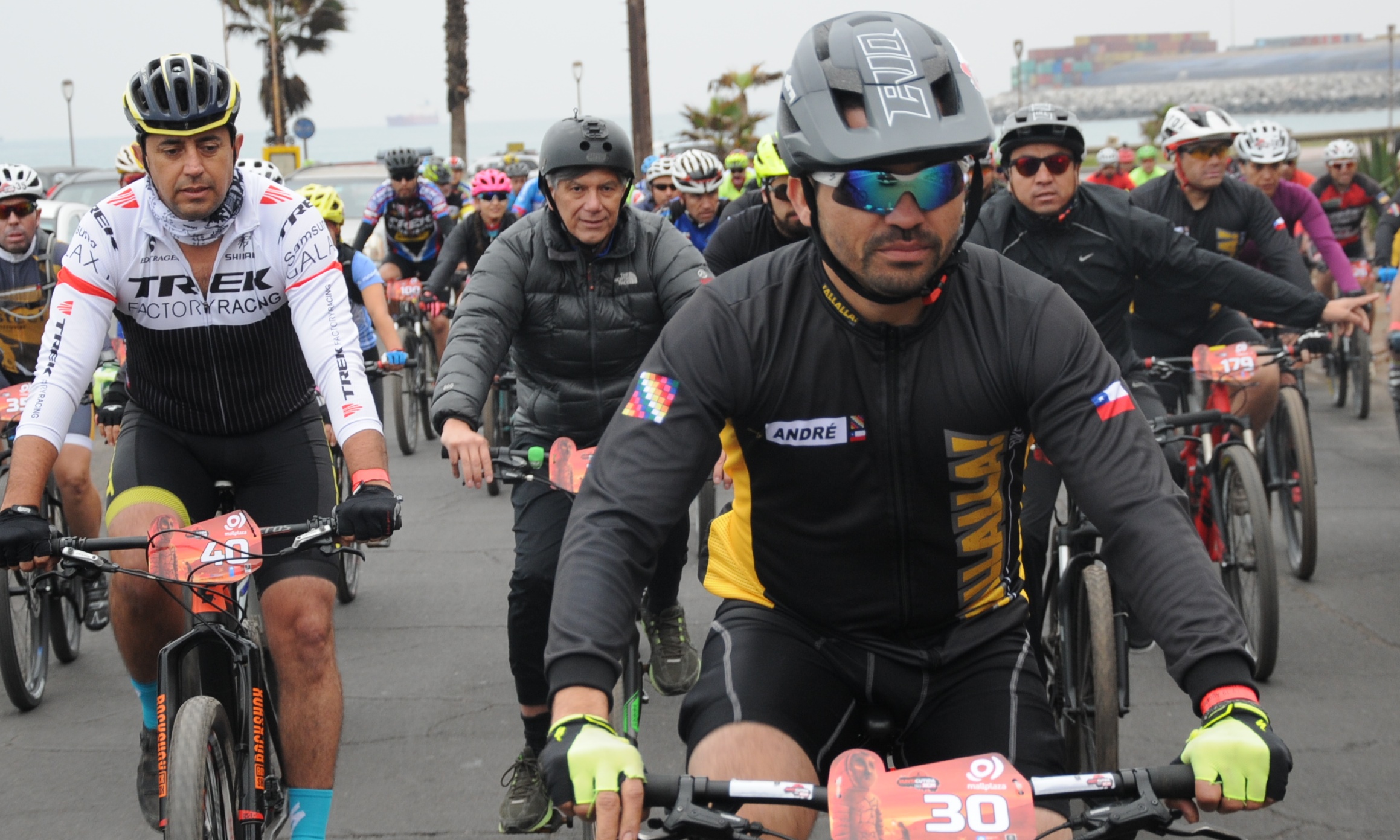 Desafío Punta Cutipa 2018 reunió a más de 100 ciclistas en Arica