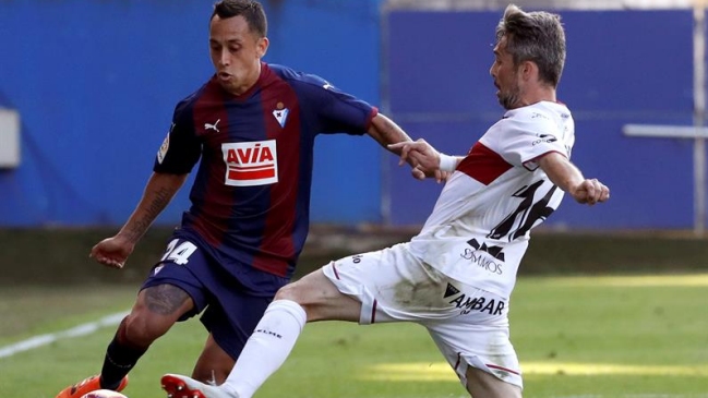 Eibar de Fabián Orellana debutó con derrota ante el recién ascendido Huesca