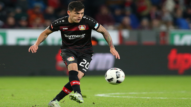 Mal “déjà vu”: Aránguiz tuvo la misma lesión que Bravo hace exactos tres años