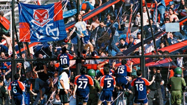 Con Rivarola como ícono: La última vez que la U le ganó a Colo Colo en el Monumental