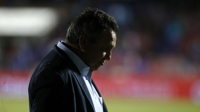 Castañeda y la racha de Colo Colo: Da la impresión que sólo con la presencia ganan