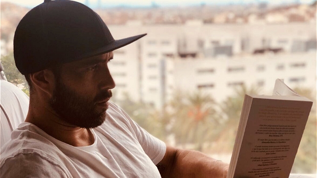 La arenga “literaria” de Claudio Bravo en medio de su recuperación