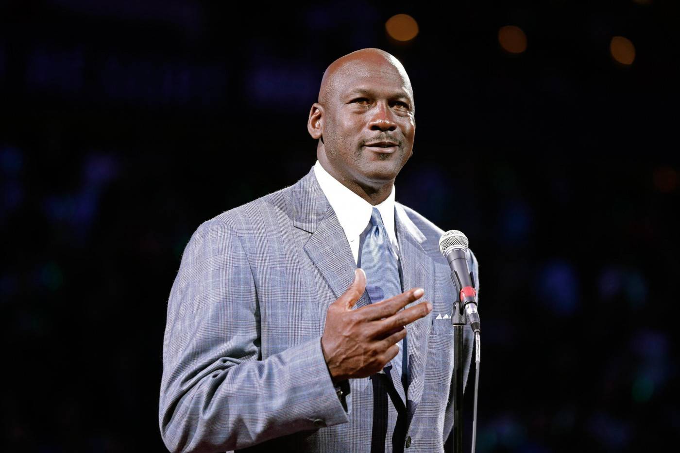 Michael Jordan está entre los empresarios más ricos en el mundo del deporte
