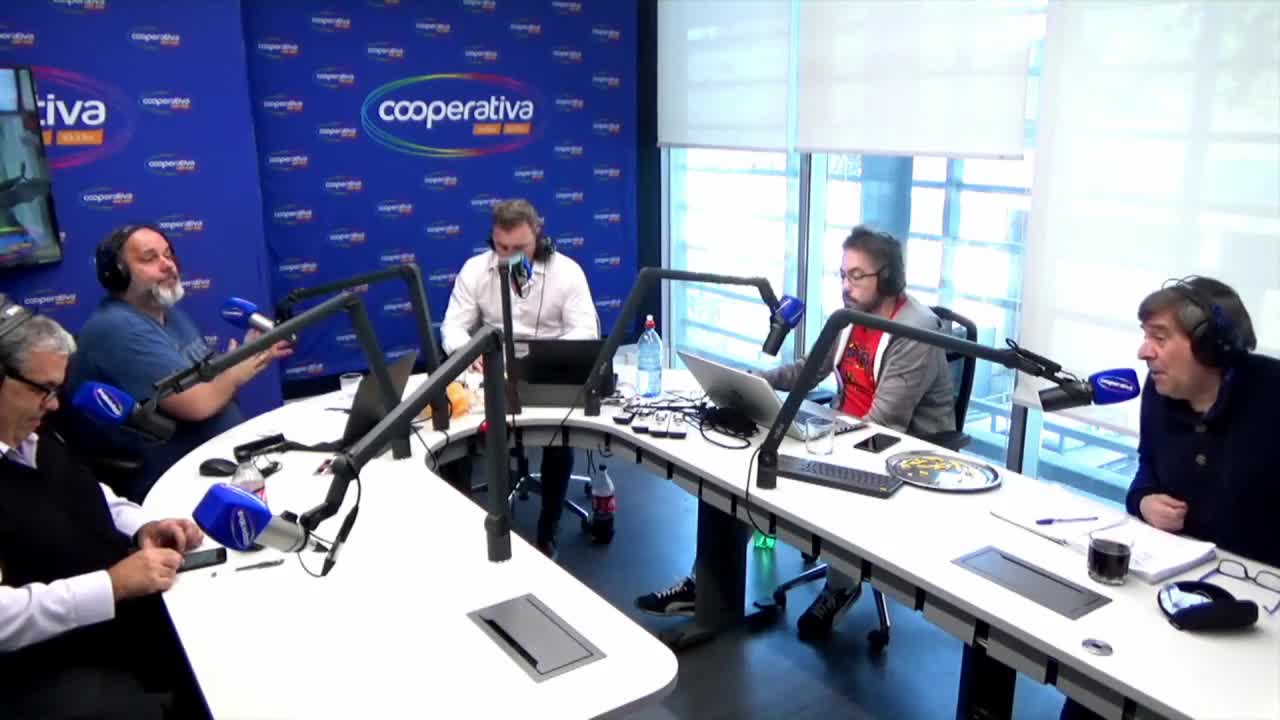 ¿Puede jugar la U con línea de tres en el fondo? Así lo analizó el panel de Al Aire Libre