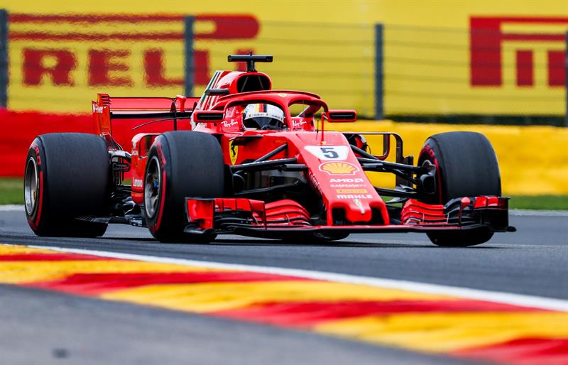 El choque de Sebastian Vettel contra las barreras de una exhibición en Milán