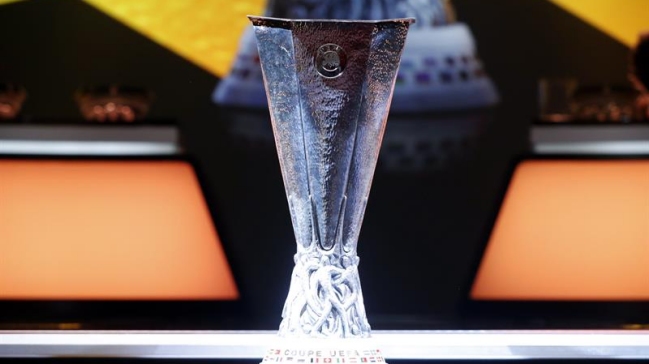 Aránguiz, Isla, Medel y Roco ya tienen rivales para la Europa League