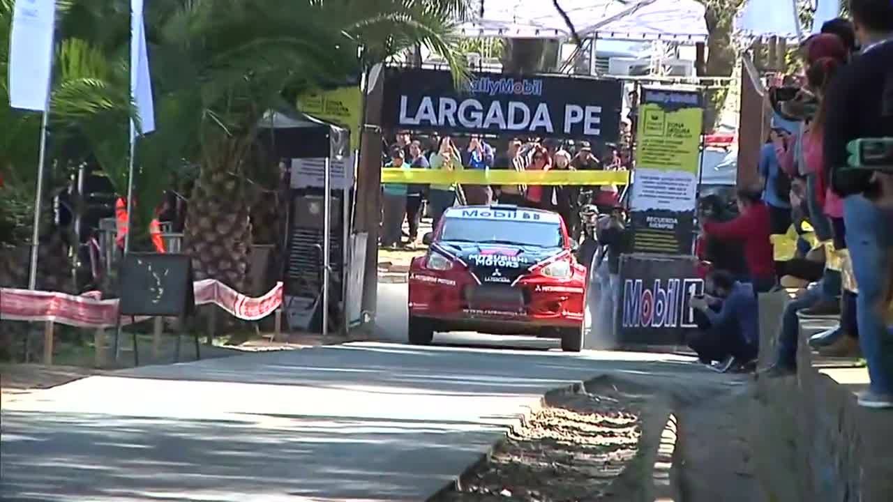 Las mejores acciones de la jornada sabatina en el GP de Curicó de Rally Mobil