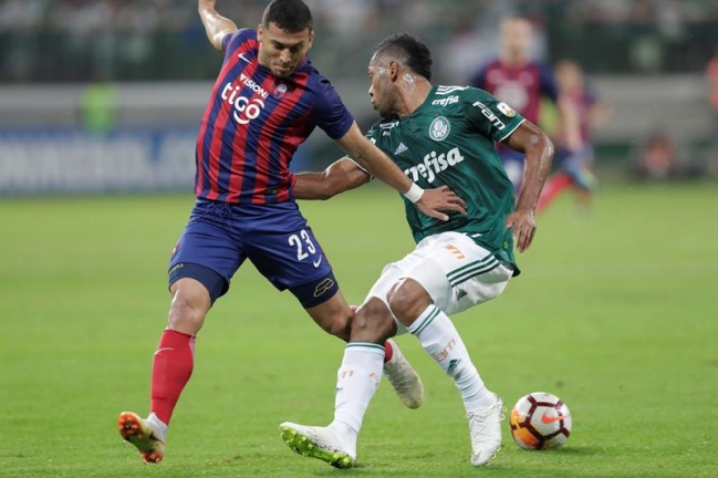 ¡Atención Colo Colo! Palmeiras derribó con peligrosos contragolpes a Atlético Paranaense